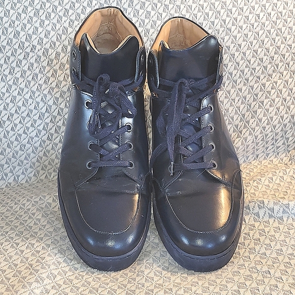 Vince Camuto Men's Black Glossy Chukka Boots - Picture 8 of 8